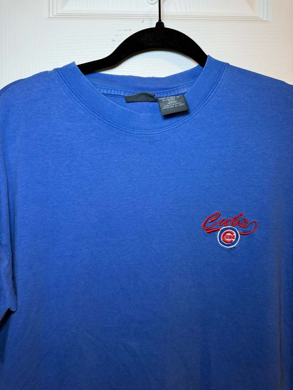 Pro Edge Vintage Chicago Cubs Embroidered Logo Blue T-Shirt Large